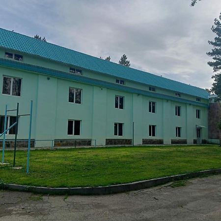 N&R Rest House Tsaghkadzor Exterior foto