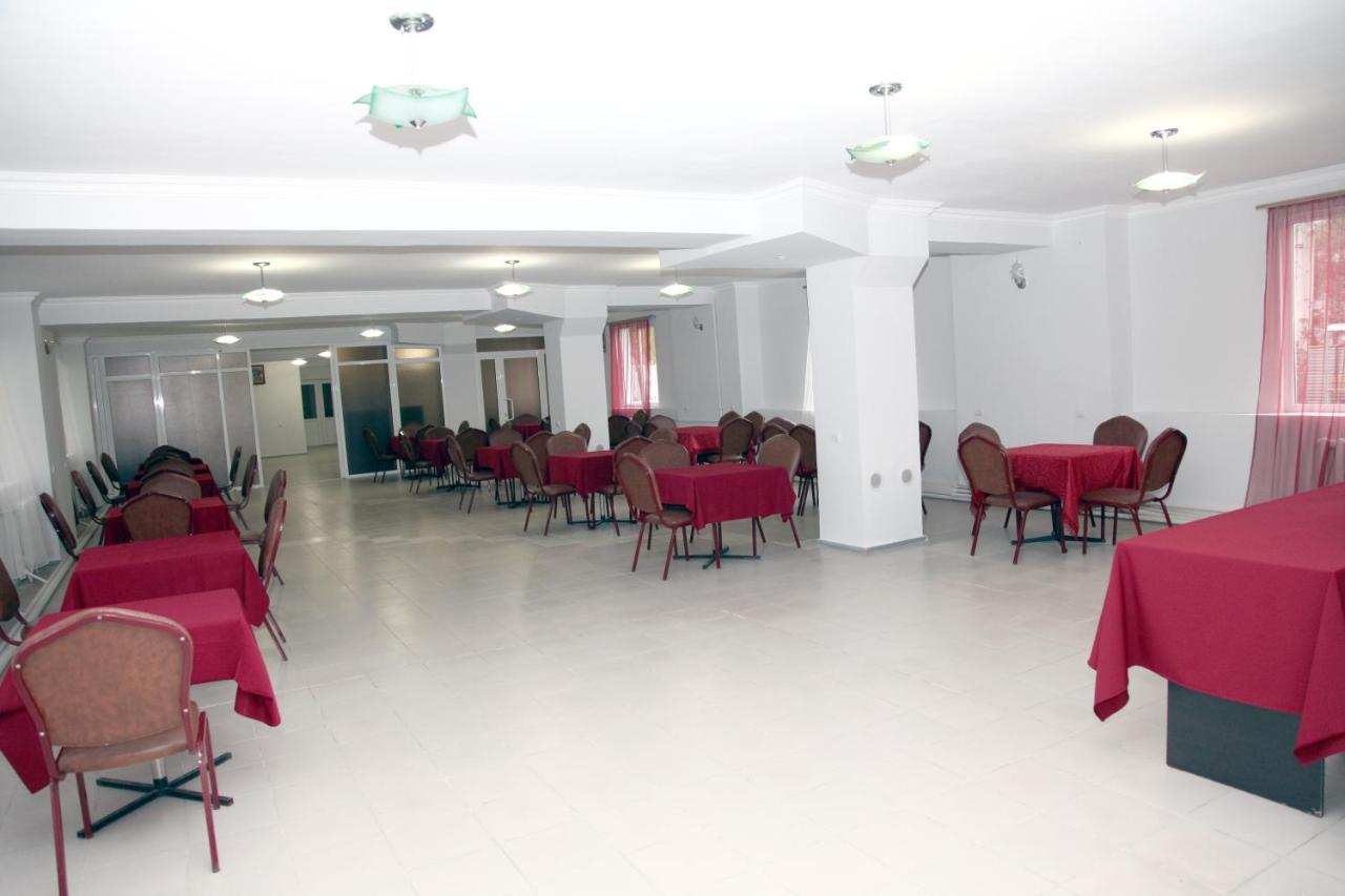 N&R Rest House Tsaghkadzor Exterior foto